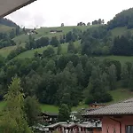 Julia Апартаменты *